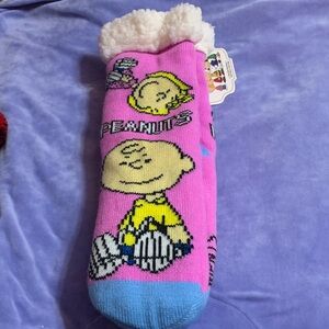 Peanuts Sherpa Lined Socks in Pink and White